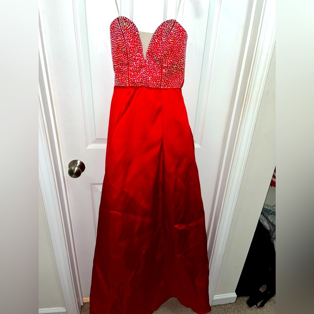 Gorgeous ball gown